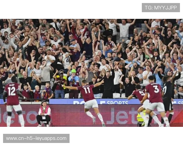 拜仁与凯恩交易内幕曝光：违约金条款竟非传统意义上的违约金，拜仁卡恩时期阵容