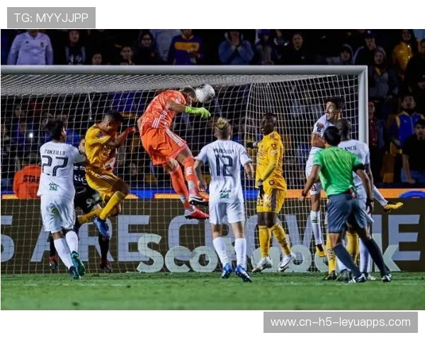 法鹰门将失误酿乌龙,格里马尔多任意球建功药厂首胜 法鹰门将失误酿乌龙,格里马尔多任意球建功药厂首胜